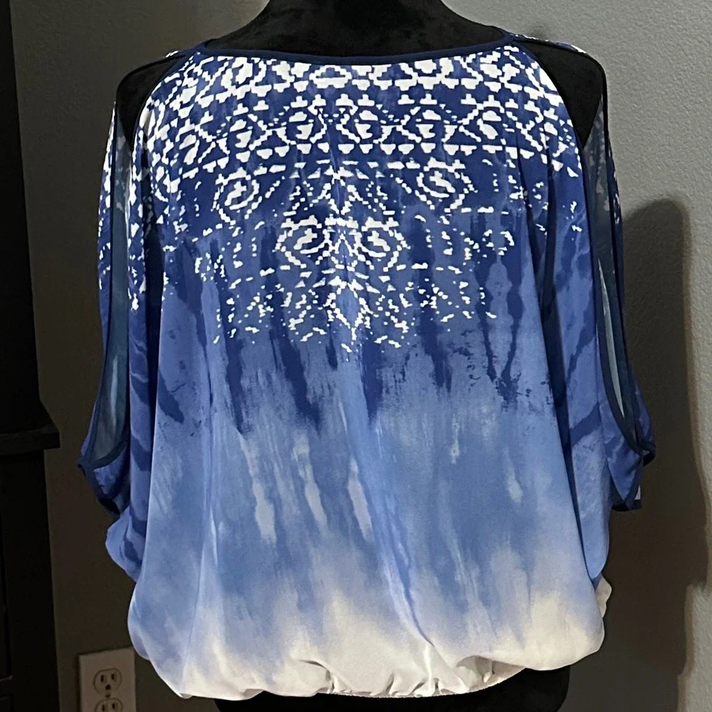 A. Byer Blouse Medium Blue‎ Ombre Beaded Dolman Top Boho Batwing Festival